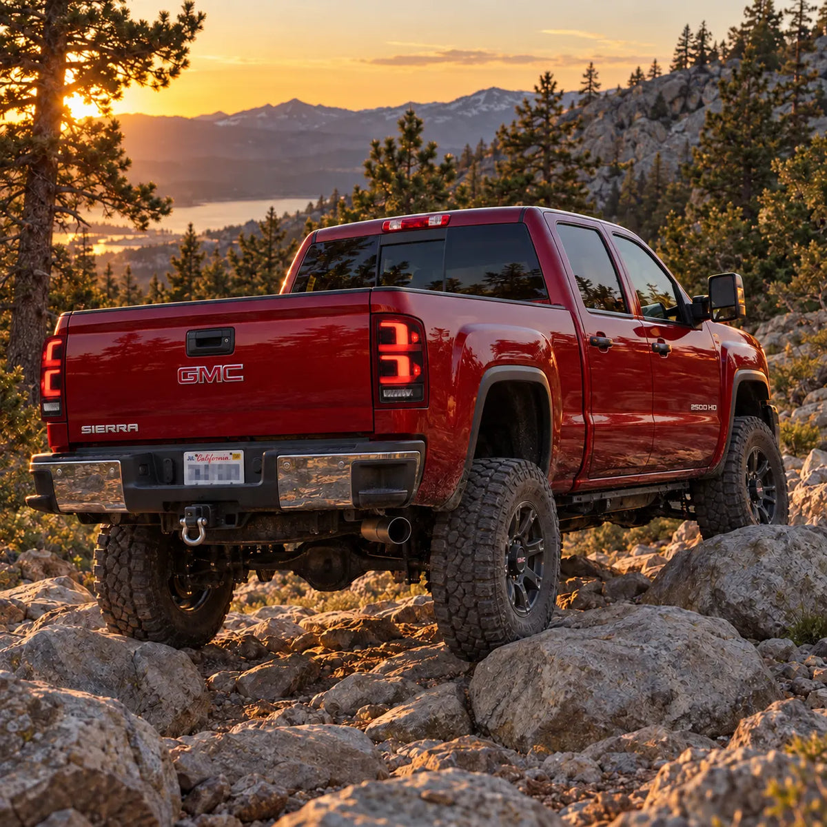 2007-2013 GMC Sierra 1500 & 2007-2014 Sierra 2500HD/3500HD (GMT900) LED Tail Lights Assembly — Pair — Sunset Off-Road Driving — T-SRA07-SR
