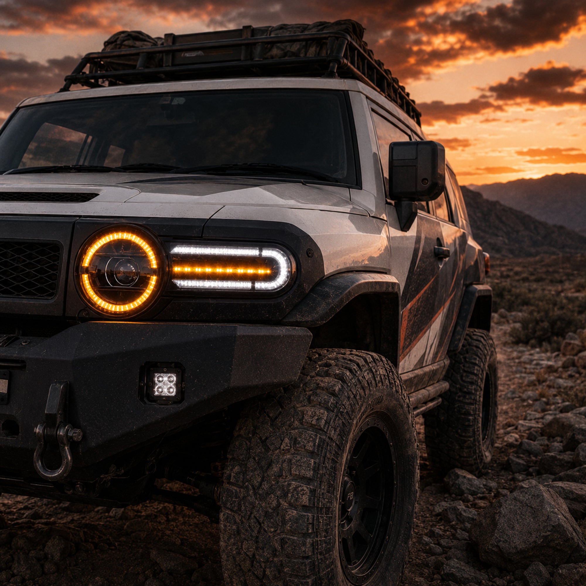 2007-2014 Toyota FJ Cruiser LED Projector Headlights — clear white drlamber turn signal amber turn signal dusk — H-FJ07
