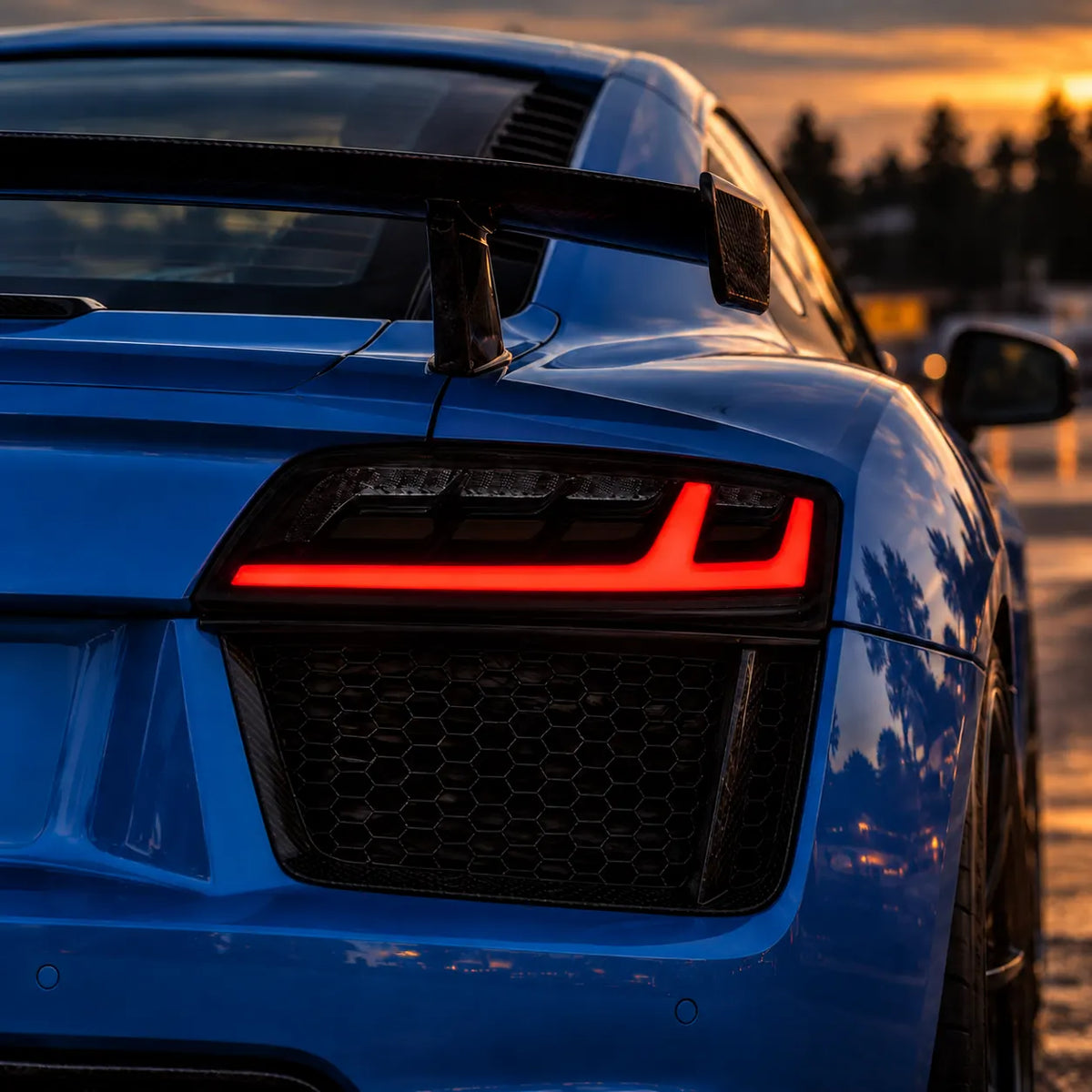 2008-2015 Audi R8 Coupe & Spyder Sequential LED Tail Lights Assembly — Pair — Blue Audi R8 Tail Light Close-Up — T-R8-08-SR