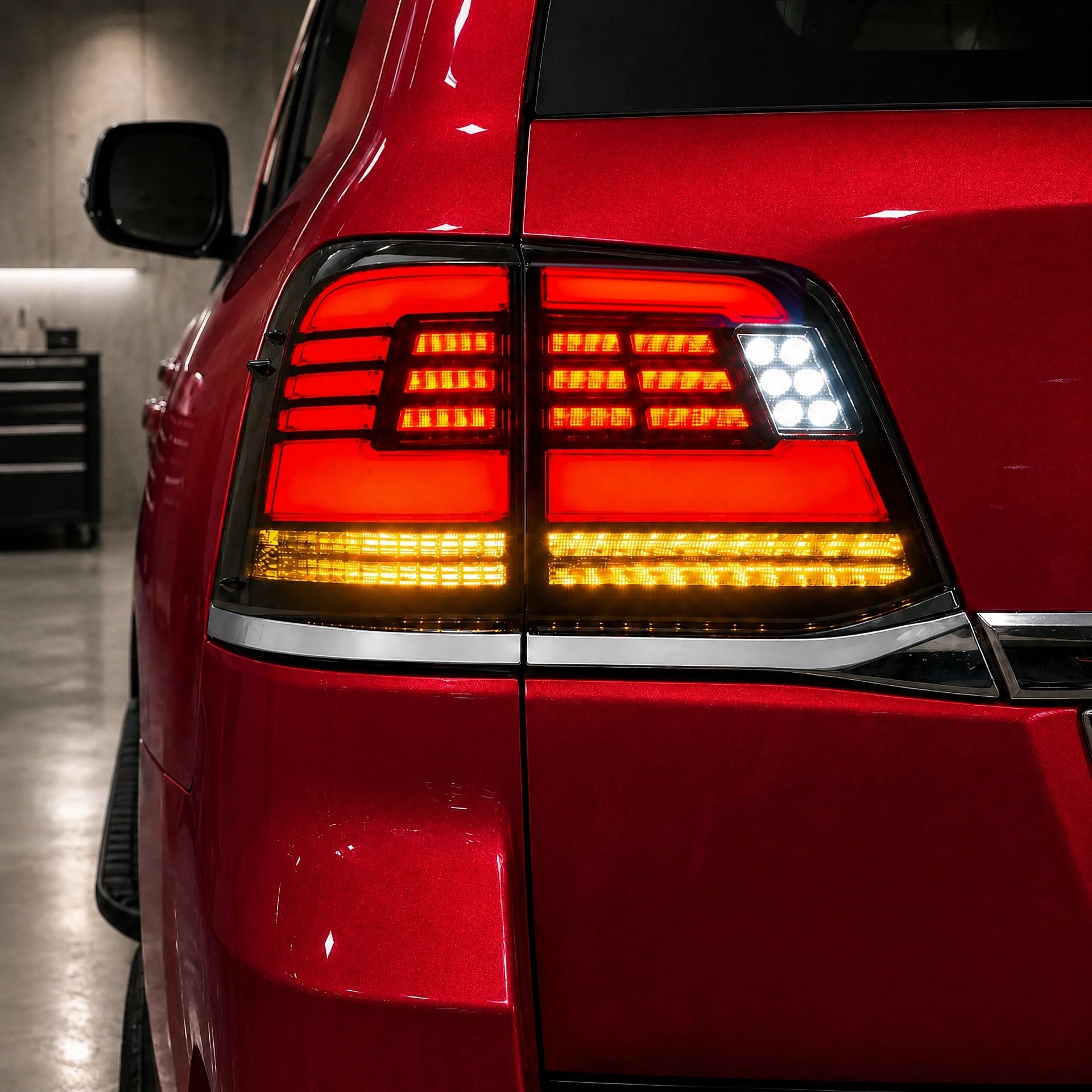 2008-2015 Toyota Land Cruiser 200 Sequential LED Tail Lights Assembly — indoor light details — T-LC200-08-SR