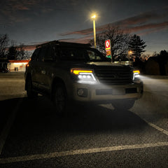 2008-2015 Toyota Land Cruiser 200 LED Triple Projector Headlights Assembly — beam effect in night — H-LC200-08