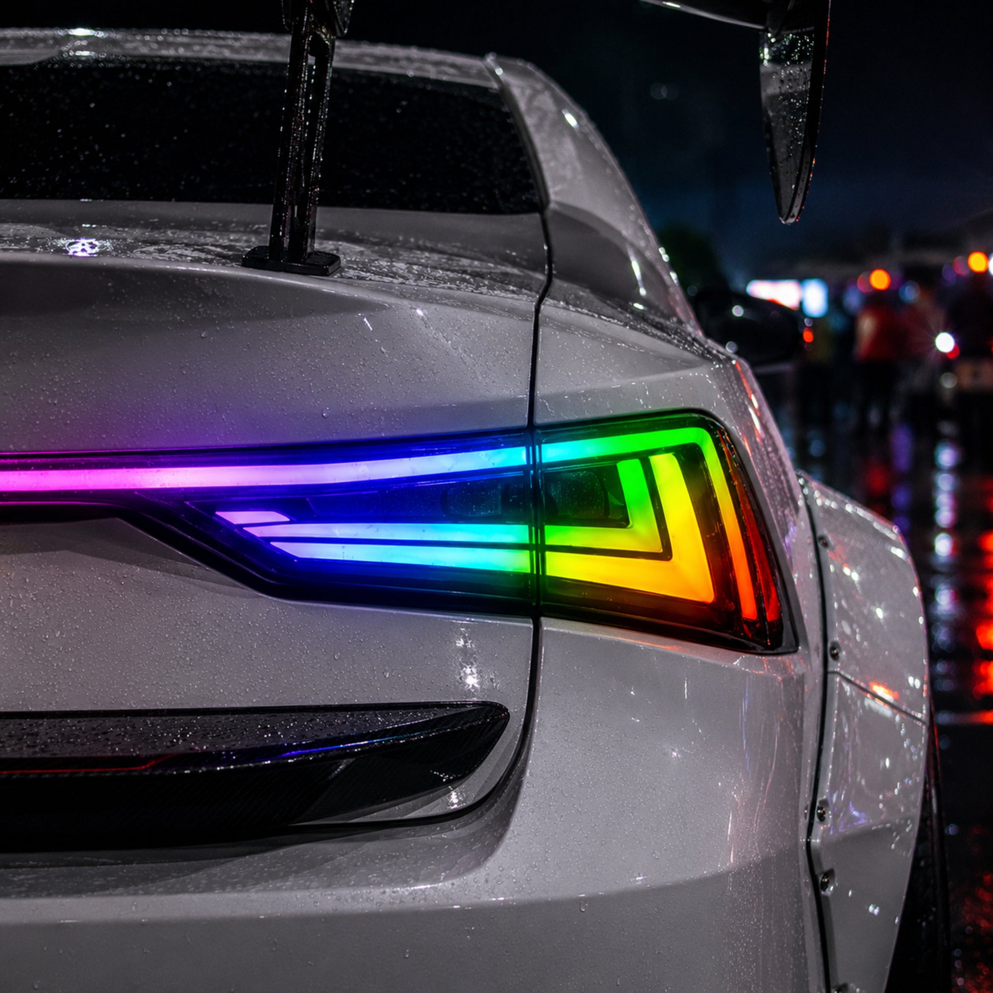 2014-2020 Lexus IS250/IS350/ISF Sequential LED Tail Lights — sequential LED close up03 - T-IS14-SRGB