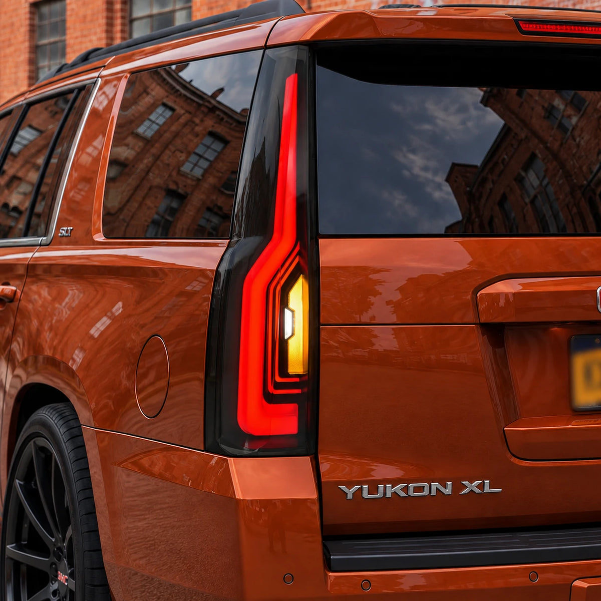 2015-2020 GMC Yukon & Chevrolet Tahoe LED Tail Lights Assembly — full LED illuminated detail — T-YUK15-SR