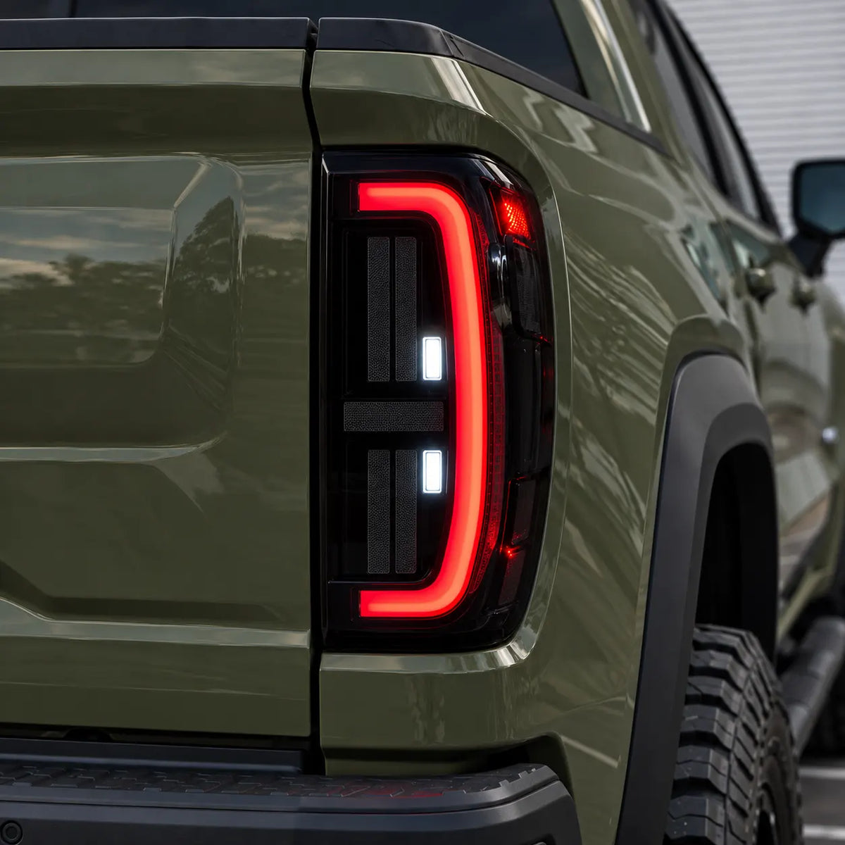 2019-2026 GMC Sierra 1500 & 2020-2023 Sierra 2500HD/3500HD (T1) LED Tail Lights Assembly — Pair — Reverse Light Close-Up — T-SRA19-SR