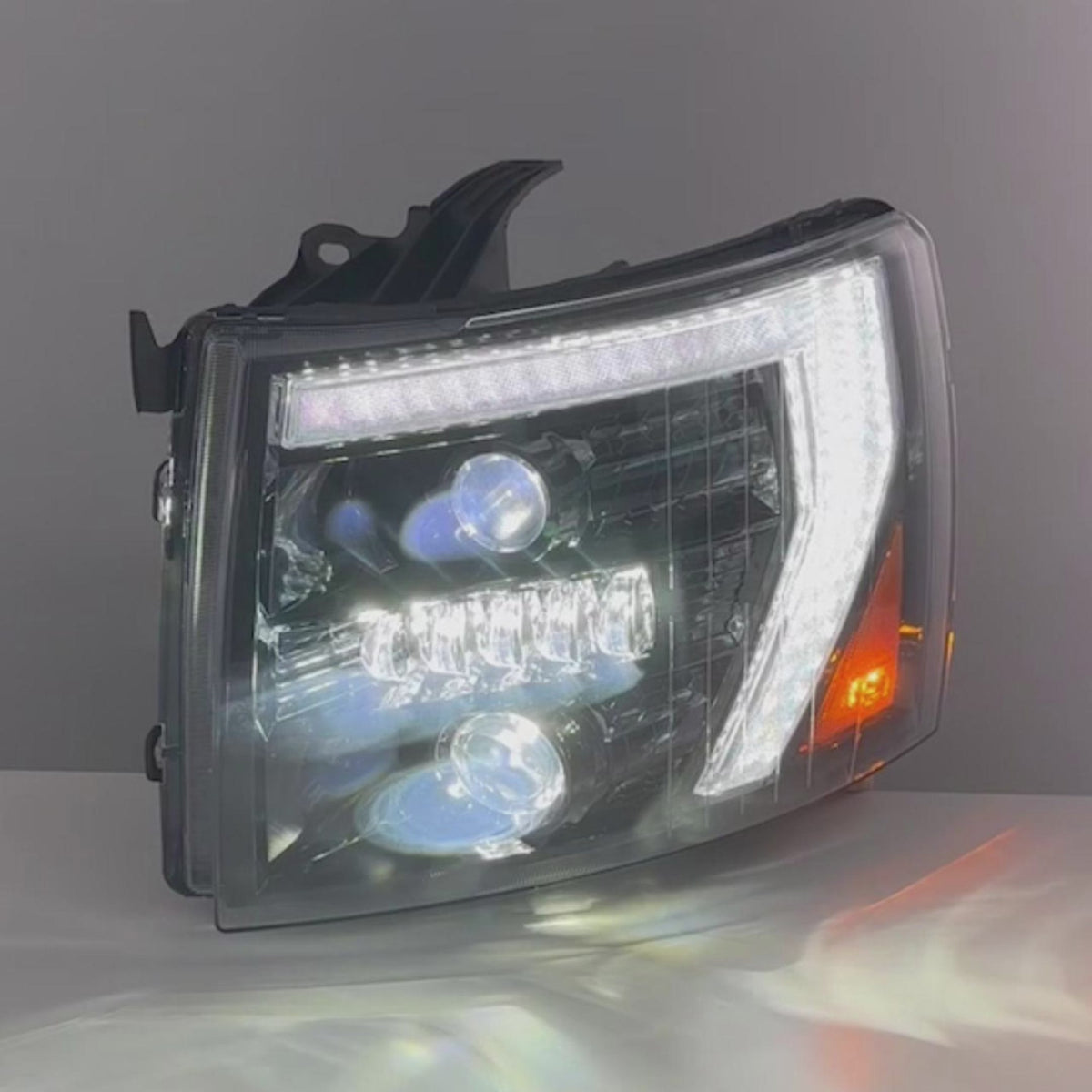 2007-2013 Chevrolet Silverado 1500 and 2007-2014 2500HD/3500HD LED Dual Projector Headlights — video — H-SIL07