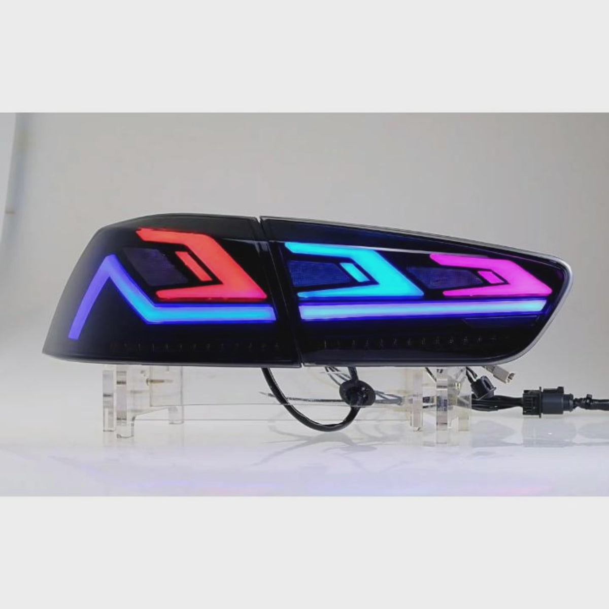 2008-2017 Mitsubishi Lancer / EVO X Sequential LED Tail Lights — video — T-EVO-SRGB