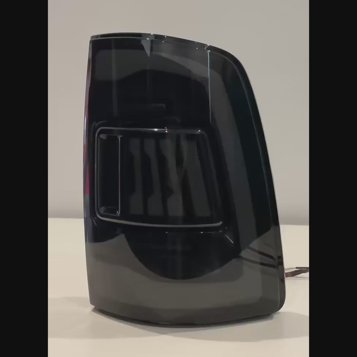 2009-2018 Dodge Ram 1500/2500/3500 Sequential LED Tail Lights — video — T-RAM09-SRGB
