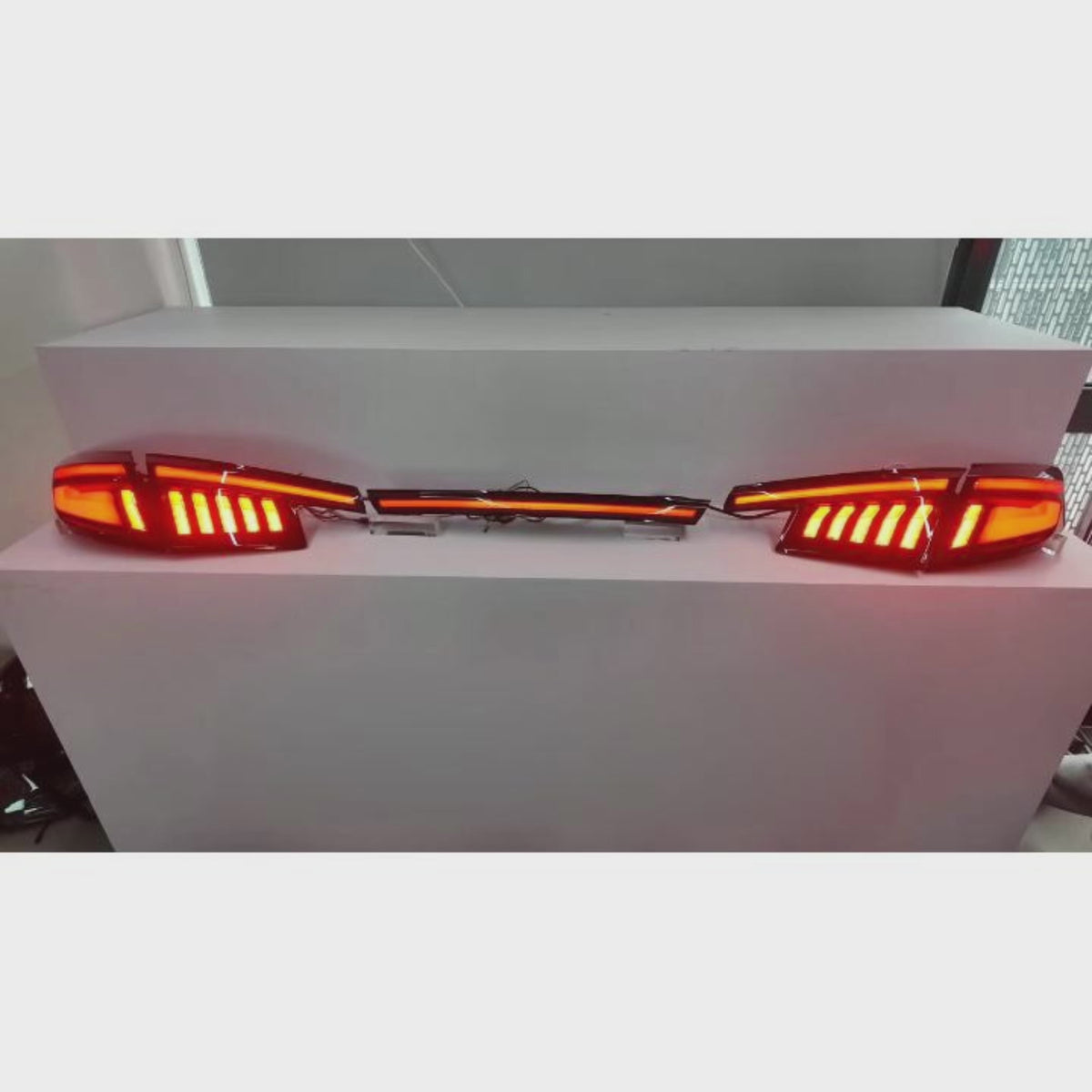 2022-2026 Honda Civic Hatchback / Type R Sequential LED Tail Lights — video — T-CIVR-SR